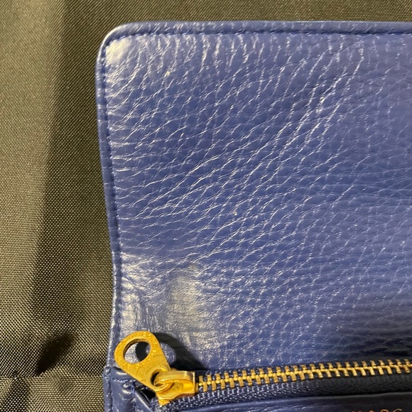 Marc Jacobs Navy Wallet (good condition) - Picture 7 of 8